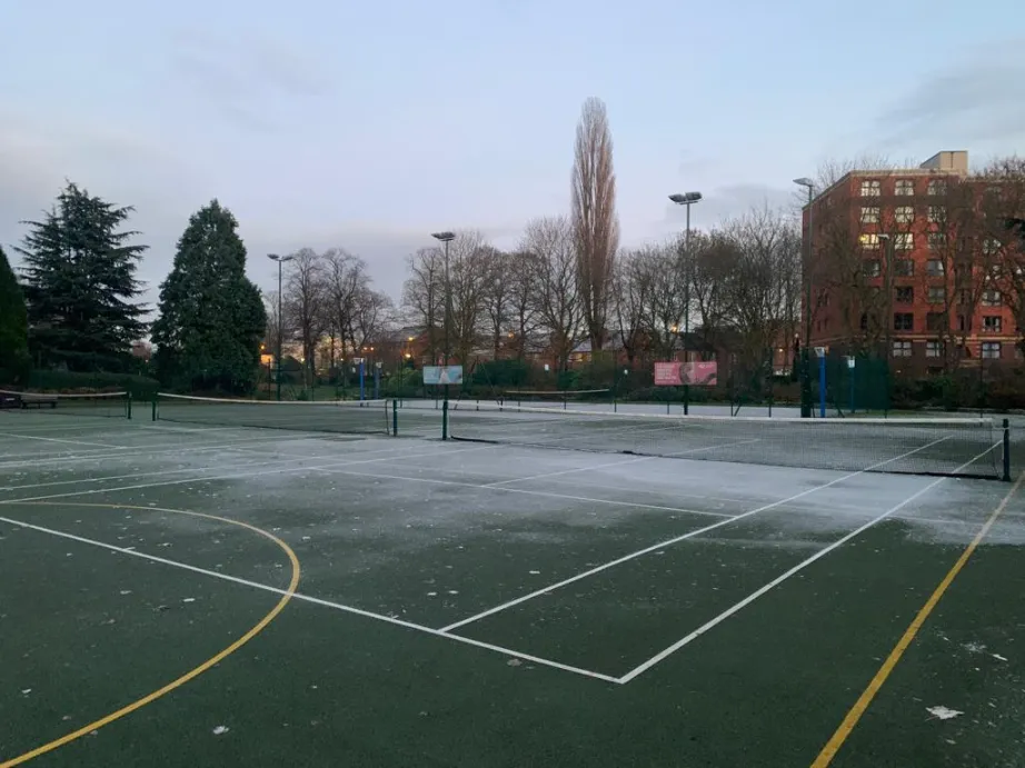 Beacon Park Courts In Lichfield Icy Weather Warning